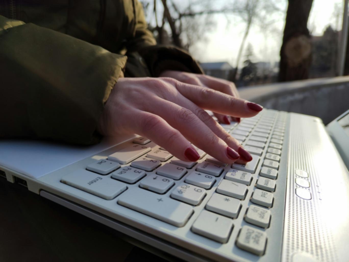 Materiali didattici e strumenti per l'apprendimento della scrittura SEO
